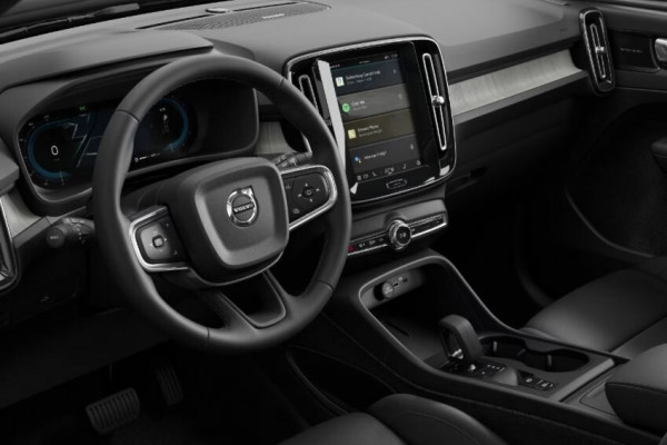 2025 Volvo XC40 XZ Plus B4 SUV Image 6