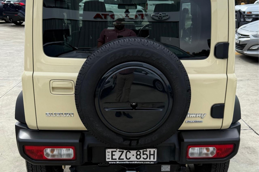 2023 MY22 Suzuki Jimny GJ GLX SUV Image 6