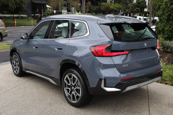 2025 BMW X1 U11 sDrive18i SUV image 6