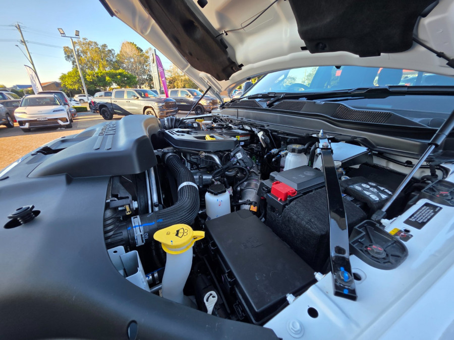 2026 Ram 2500 DJ Laramie Dual Cab Image 17