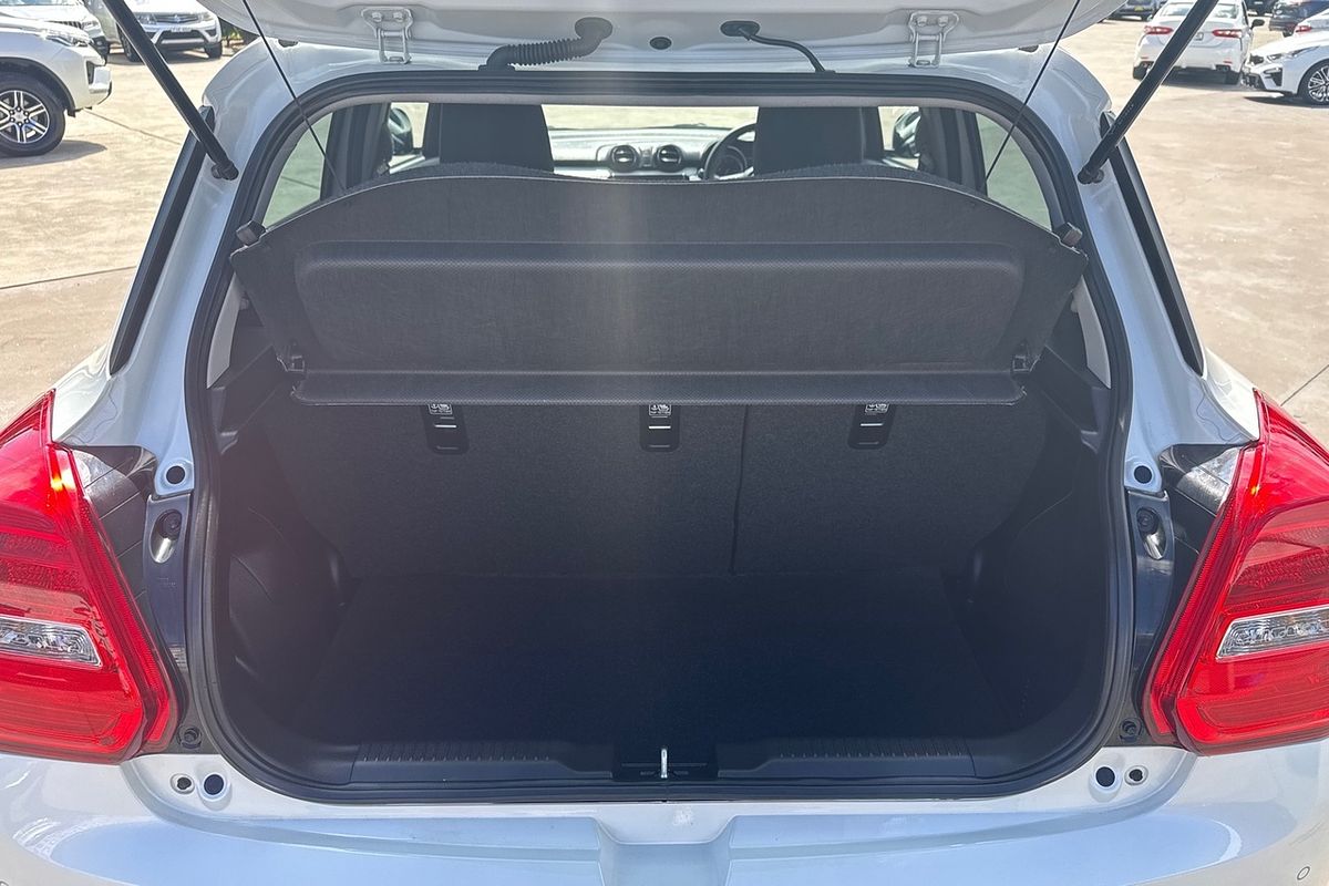 2023 Suzuki Swift AZ Series II GL Hatch Image 18