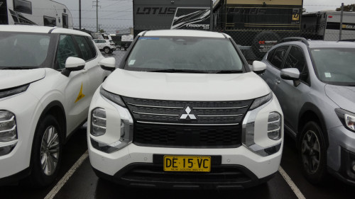 2023 Mitsubishi Outlander ZM MY23 ES 7 SEAT 2WD SUV