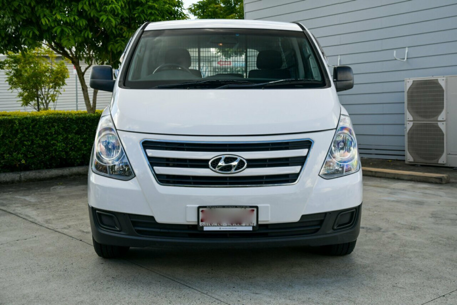 2016 MY17 Hyundai iLOAD TQ3-V Series II MY17 Van Image 7