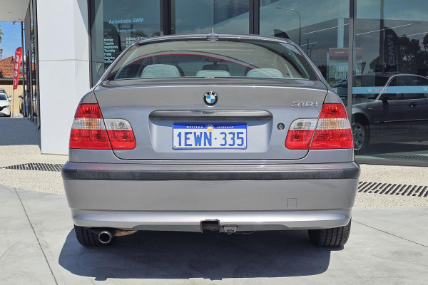 2004 BMW 3 Series E46 318i M Sport Sedan Image 6
