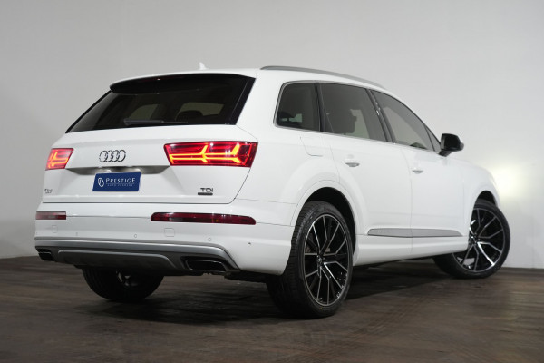 2016 Audi Q7 4M TDI SUV Image 7