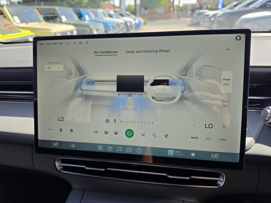 2025 XPeng G6  Long Range SUV Image 36