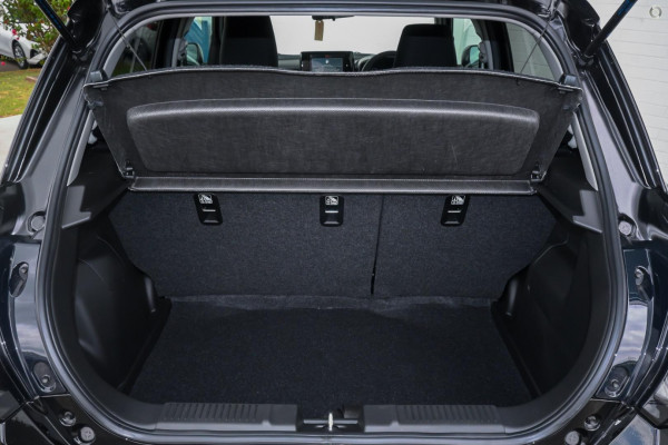 2026 Suzuki Swift UZ Hybrid Plus Hatch Image 9