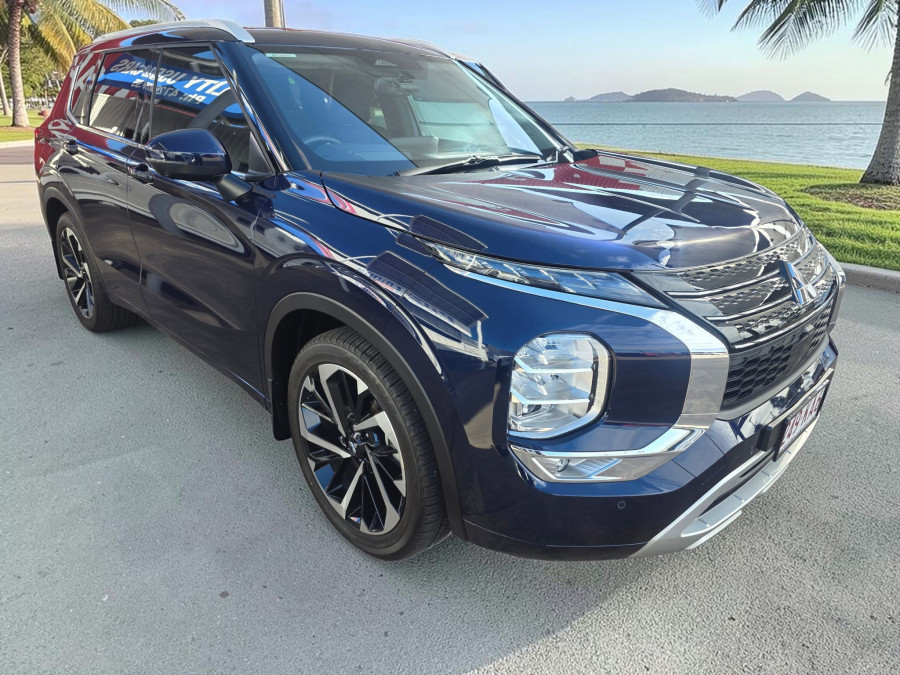 2024 Mitsubishi Outlander ZM Exceed SUV Image 1