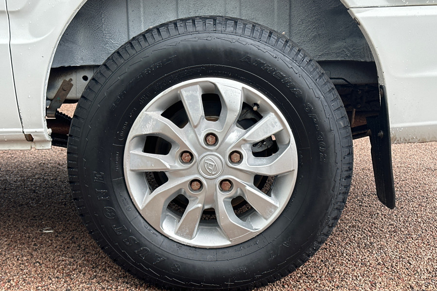 2019 LDV V80 Turbo LWB Van Image 17
