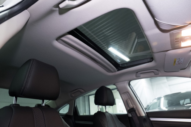 2019 Honda Civic Sedan 10th Gen VTi-LX Sedan