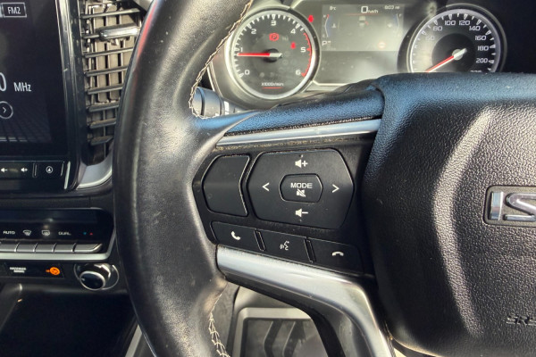 2021 MY22 Isuzu D-MAX RG LS-U Ute Image 22