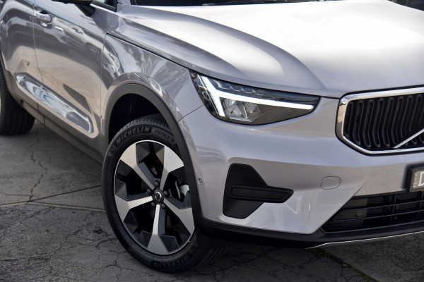 2025 MY26 Volvo XC40 XZ Plus B4 SUV Image 2