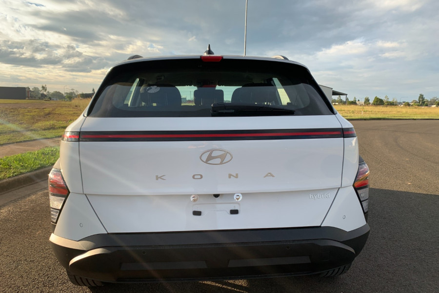 2025 Hyundai KONA SX2.V2 SUV Image 8