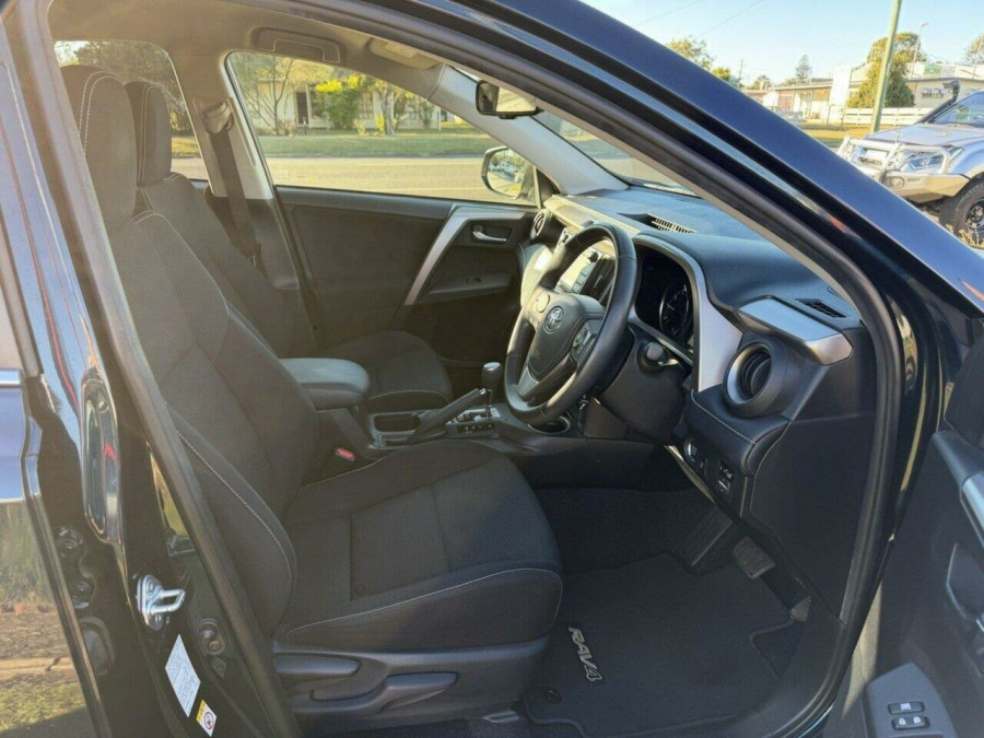 2017 Toyota RAV4 ASA44R GXL Wagon Image 16