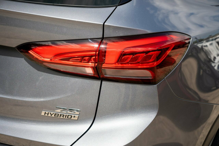 2024 MY24.5 MG ZS ZS32 Essence Hybrid+ SUV Image 8