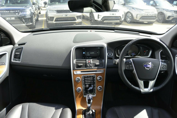 2016 Volvo XC60 Troopcarrier Image 3