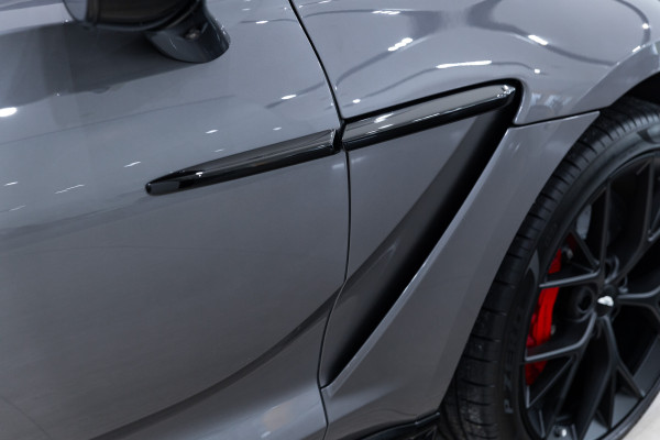 2025 Aston Martin DBX Wagon Image 12