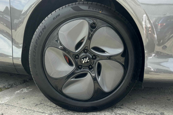 2026 MY25 MG IM6 S12L Premium SUV Image 19