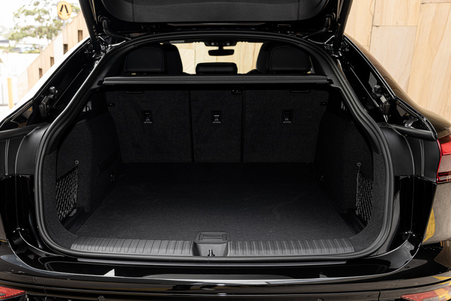 2025 Audi Q6 e-tron GF SPORTBACK SUV