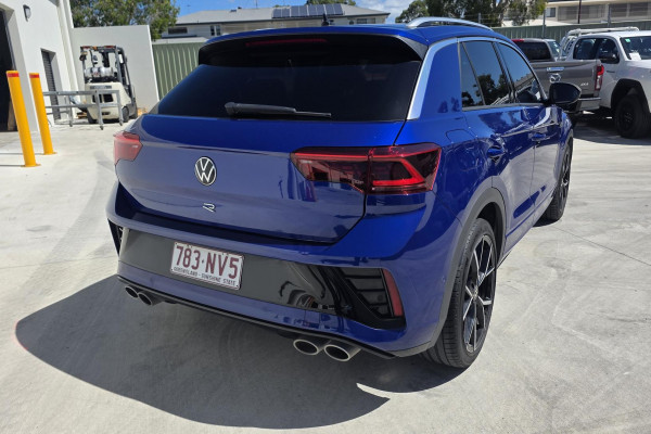 2023 Volkswagen T-Roc D11 R SUV Image 3