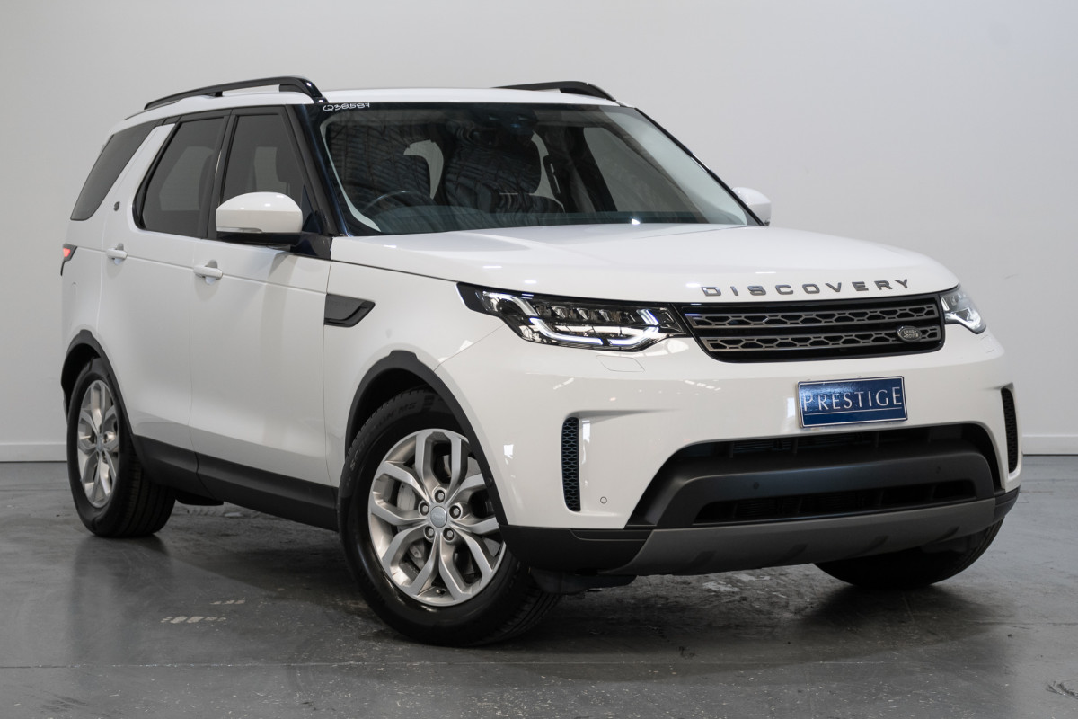 2019 Land Rover Discovery Series 5 SE SUV