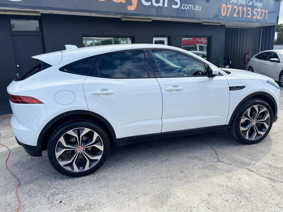 2019 Jaguar E-PACE X540 P250 SE SUV Image 4