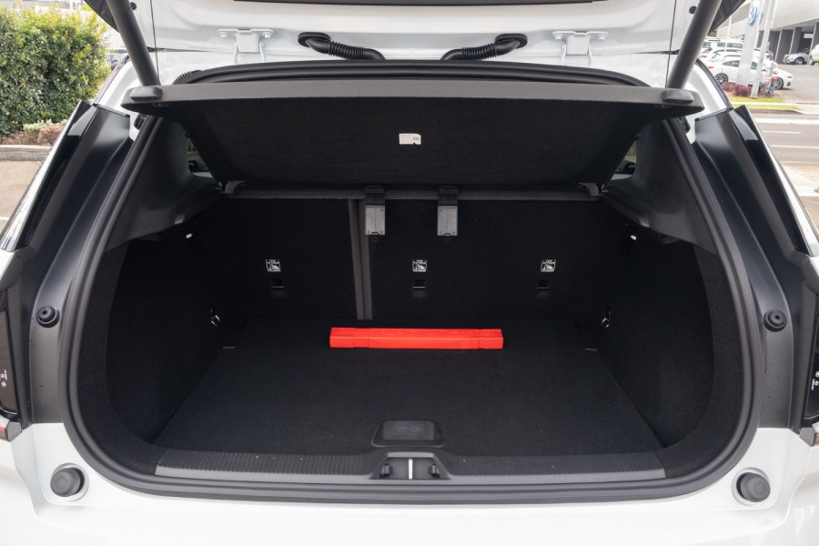 2024 Volvo EX30  Twin Motor Performance Ultra SUV Image 17