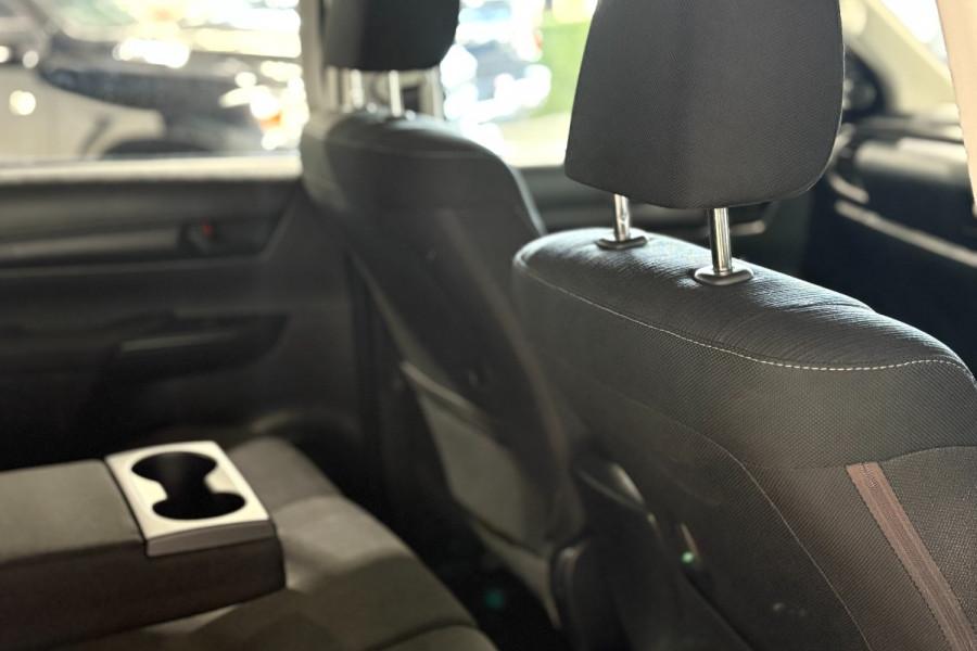 2020 Toyota HiLux  SR Dual Cab Ute Image 19