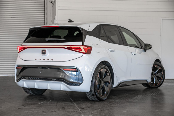 2023 Cupra Born K1  Hatch Image 6