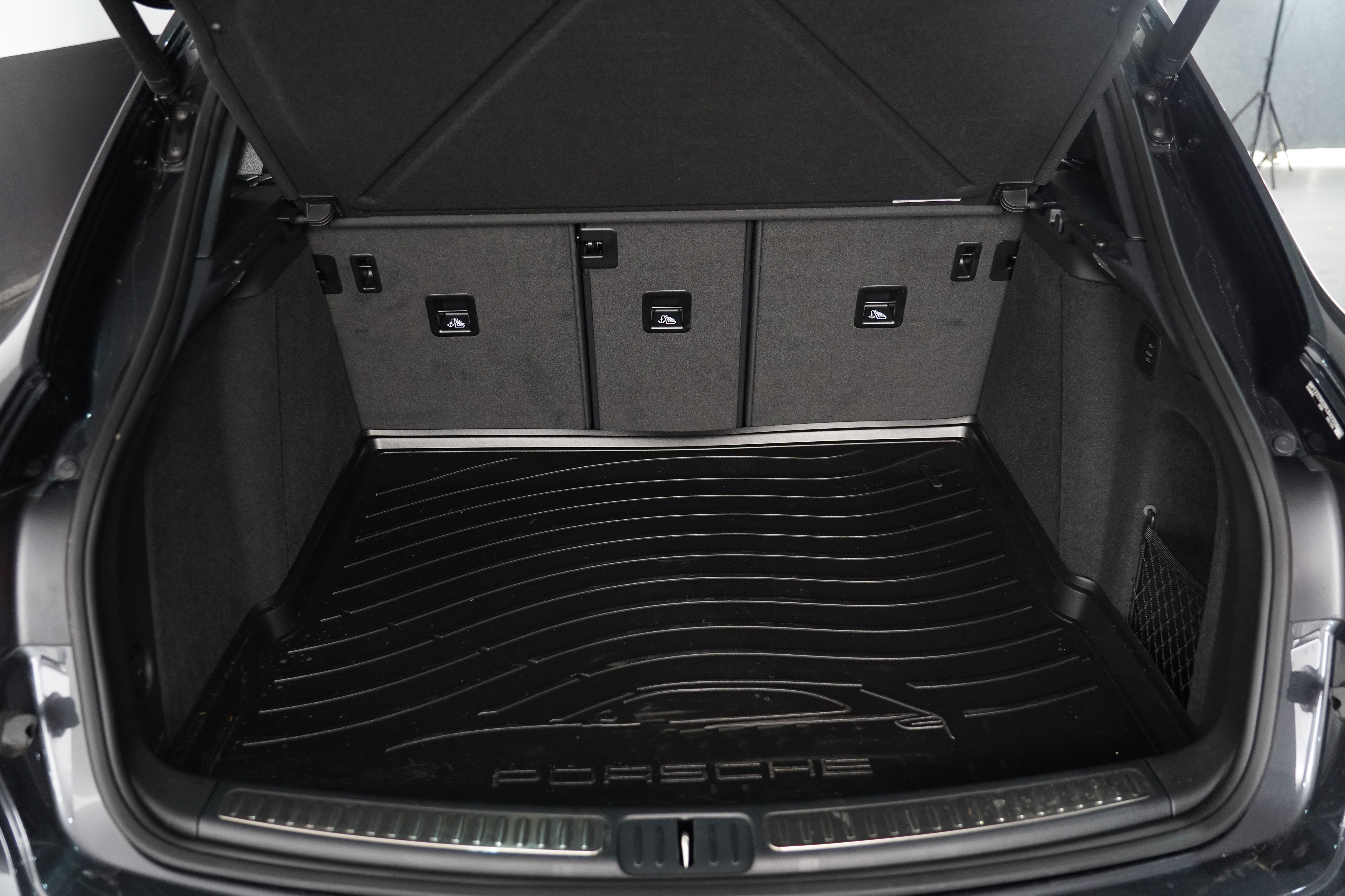 2023 Porsche Macan Gts Wagon Image 19
