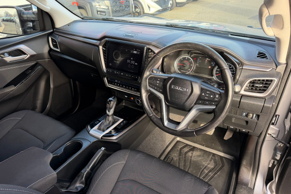 2021 MY22 Isuzu D-MAX RG LS-U Ute Image 19