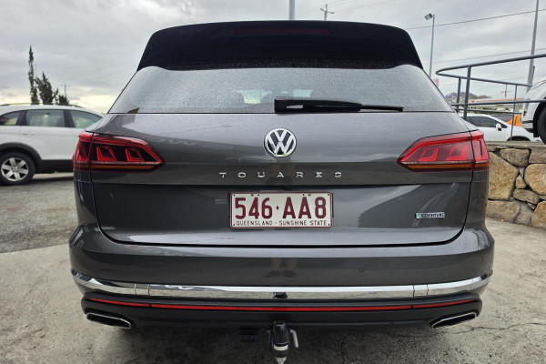 2020 Volkswagen Touareg CR 190TDI Adventure SUV Image 10
