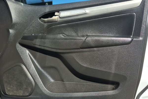 2019 Holden Colorado RG LS Crew Cab Chassis Image 5