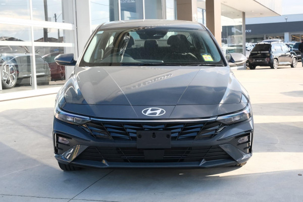 2025 Hyundai i30 CN7.V2  Sedan Image 2