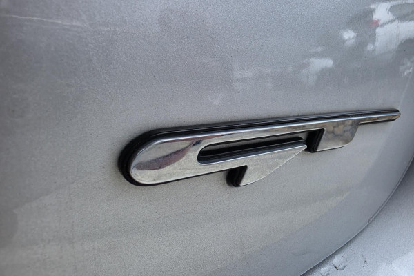 2020 Kia Cerato BD GT Hatch Image 14
