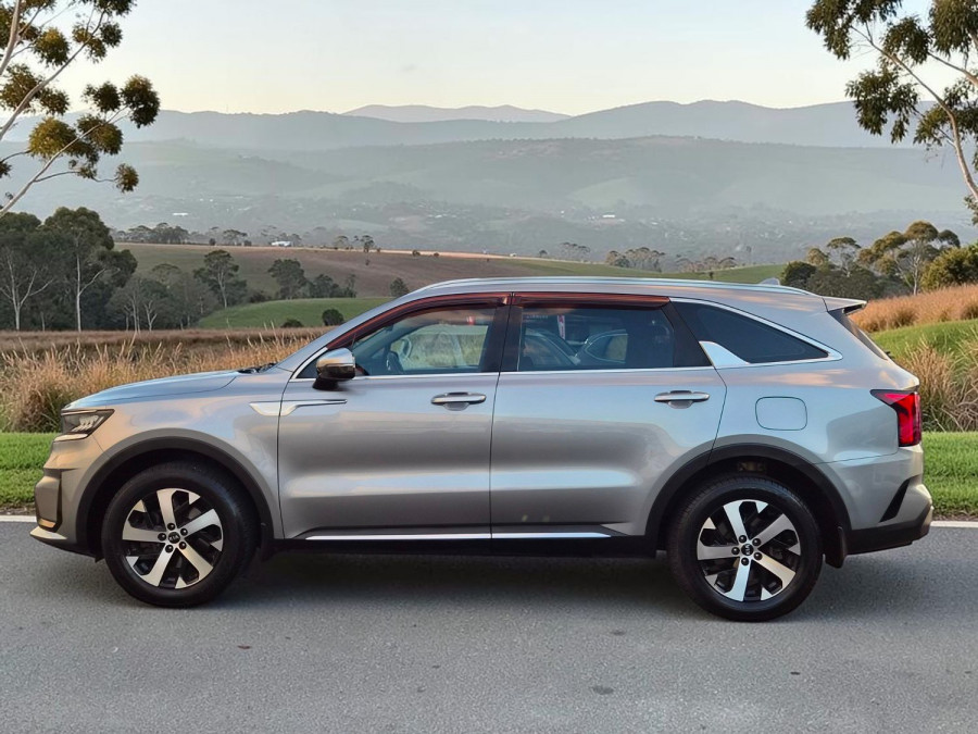 2020 MY21 Kia Sorento MQ4 Sport SUV Image 4
