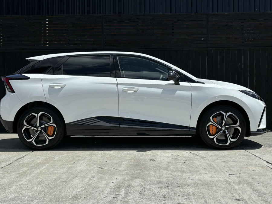 2026 MG MG4 AH4E XPOWER Hatch Image 2