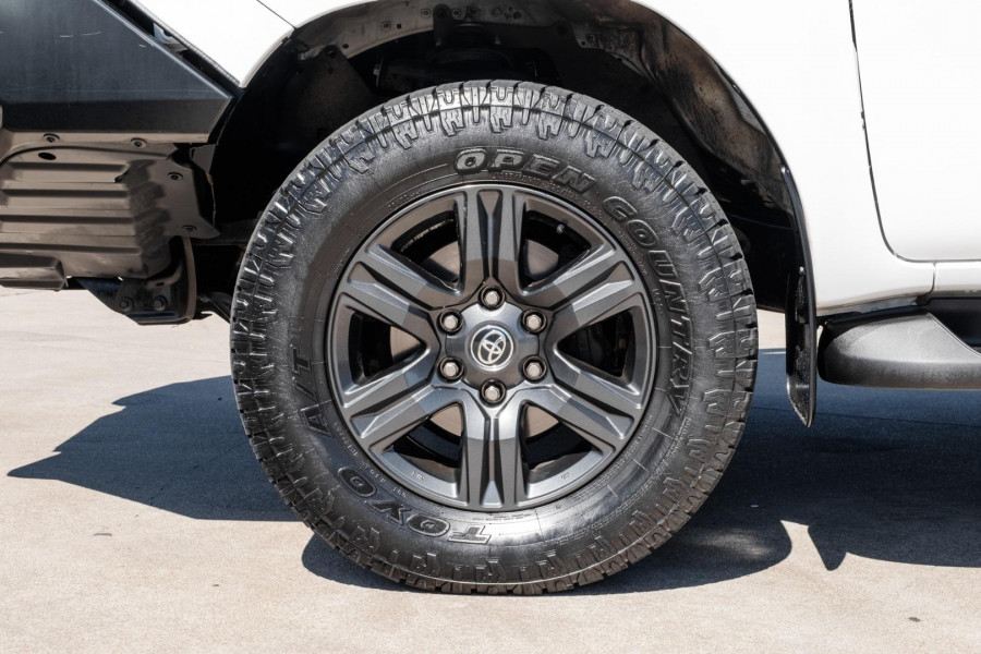 2022 Toyota HiLux GUN126R SR Cab Chassis Image 21