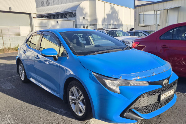 2018 Toyota Corolla MZEA12R Ascent Sport Hatch Image 1