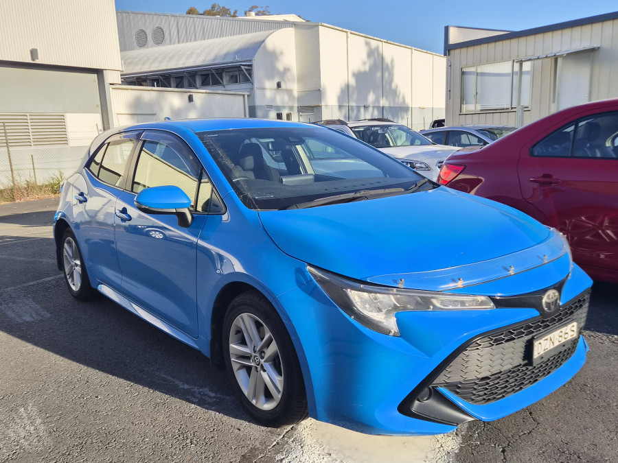 2018 Toyota Corolla MZEA12R Ascent Sport Hatch Image 1