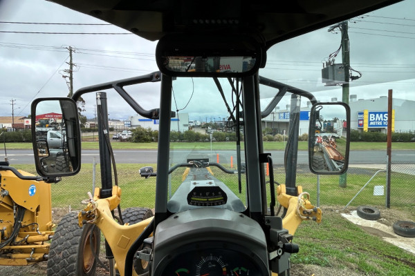 2021 Caterpillar  140M Grader Graders Image 12