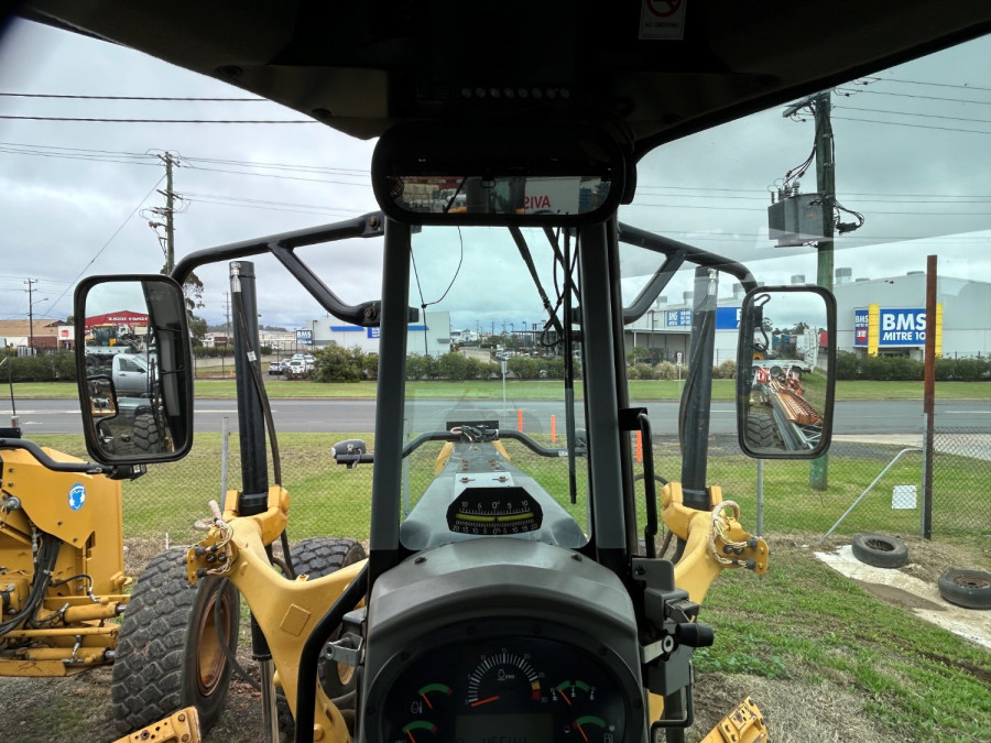 2021 Caterpillar  140M Grader Graders Image 12
