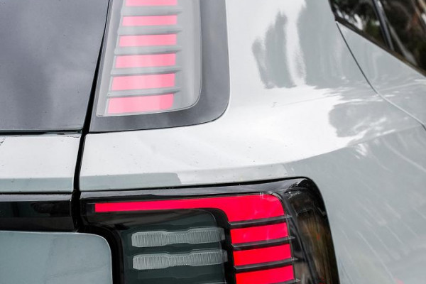 2024 MY25 Volvo EX30  Twin Motor Performance Ultra SUV Image 25