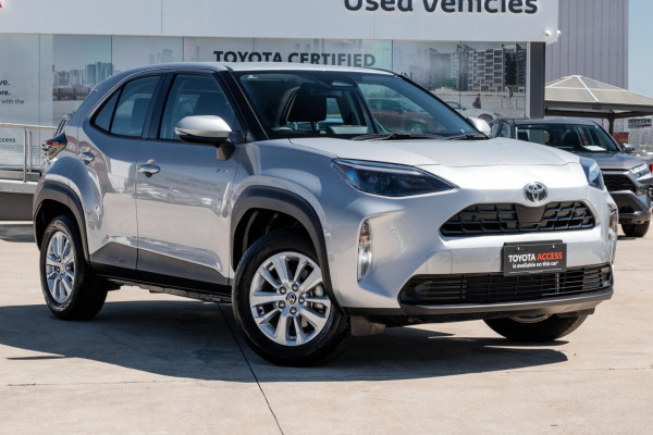 2025 Toyota Yaris Cross MXPJ10R GX SUV Image 1