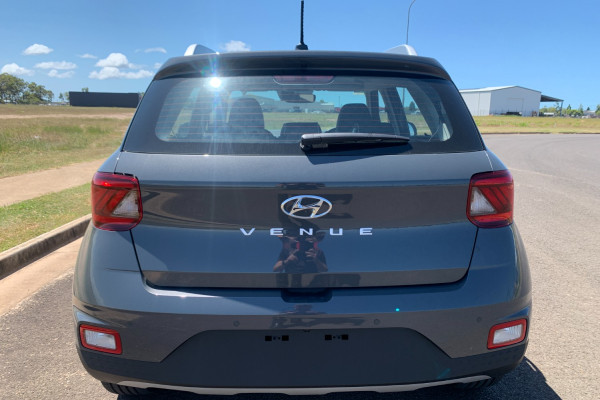 2025 Hyundai Venue QX.V5 Active SUV Image 8