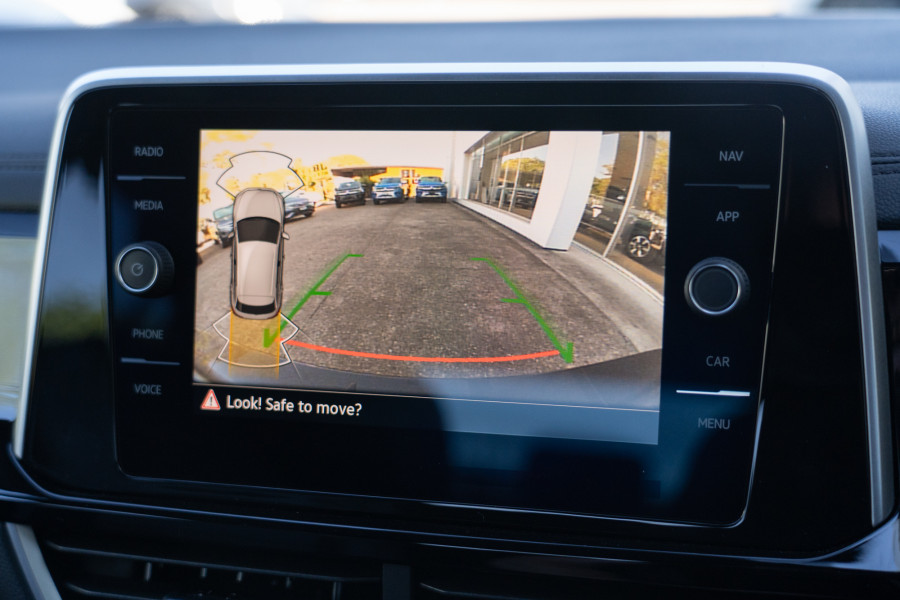 2025 Volkswagen T-Roc 140TSI R-Line SUV Image 15