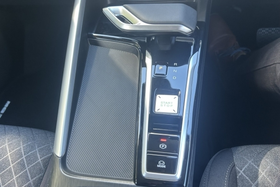 2025 MG ZS Excite Hybrid+ SUV Image 14