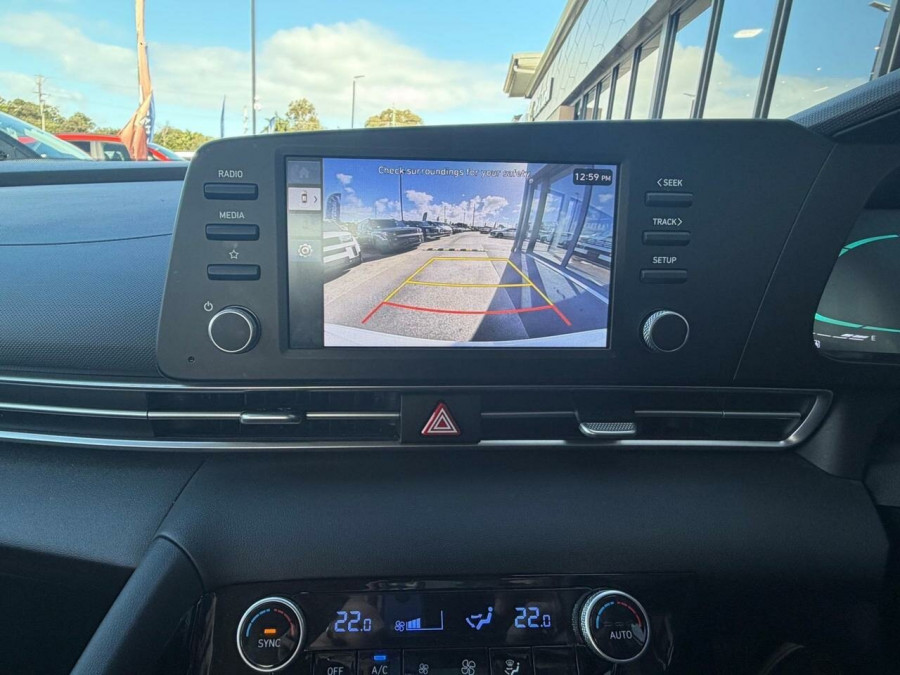 2024 MY25 Hyundai i30 CN7.V2 Elite Hybrid Sedan Image 18