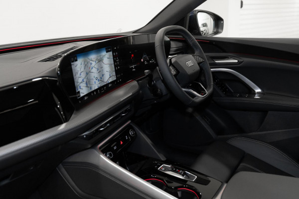 2025 Audi Q5 GU TDI 150kW Sport SUV image 8