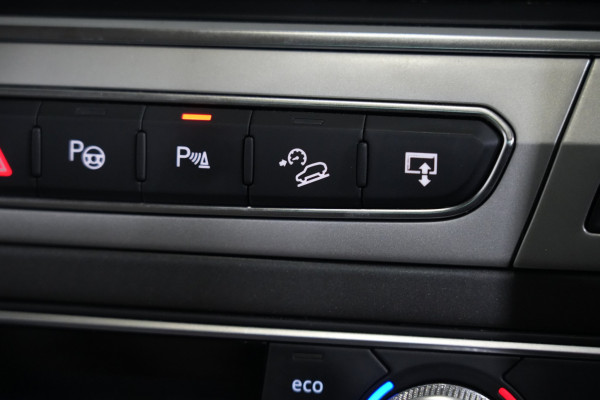 2016 Audi Q7 4M TDI SUV Image 19